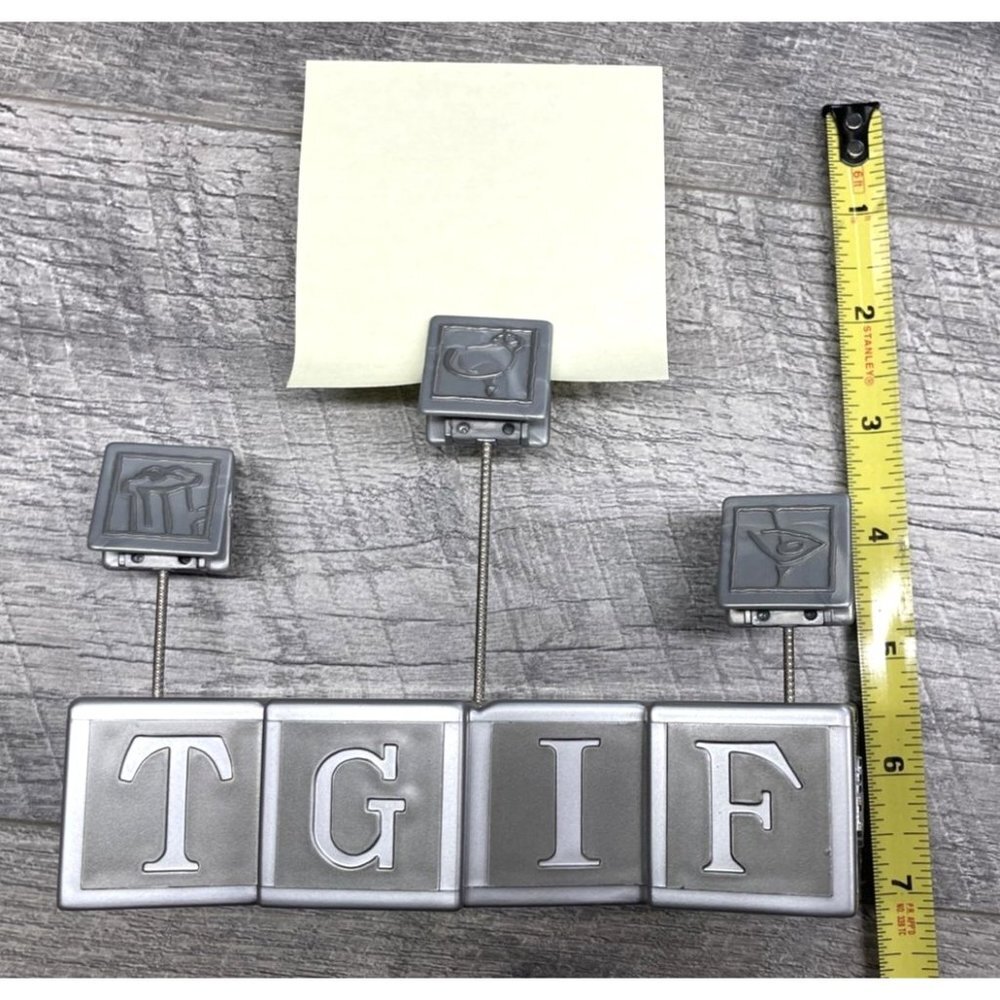 Vintage TGI Fridays Restaurant Block Menu Holder Display Clips Hard Plastic 80s - Picture 3 of 9